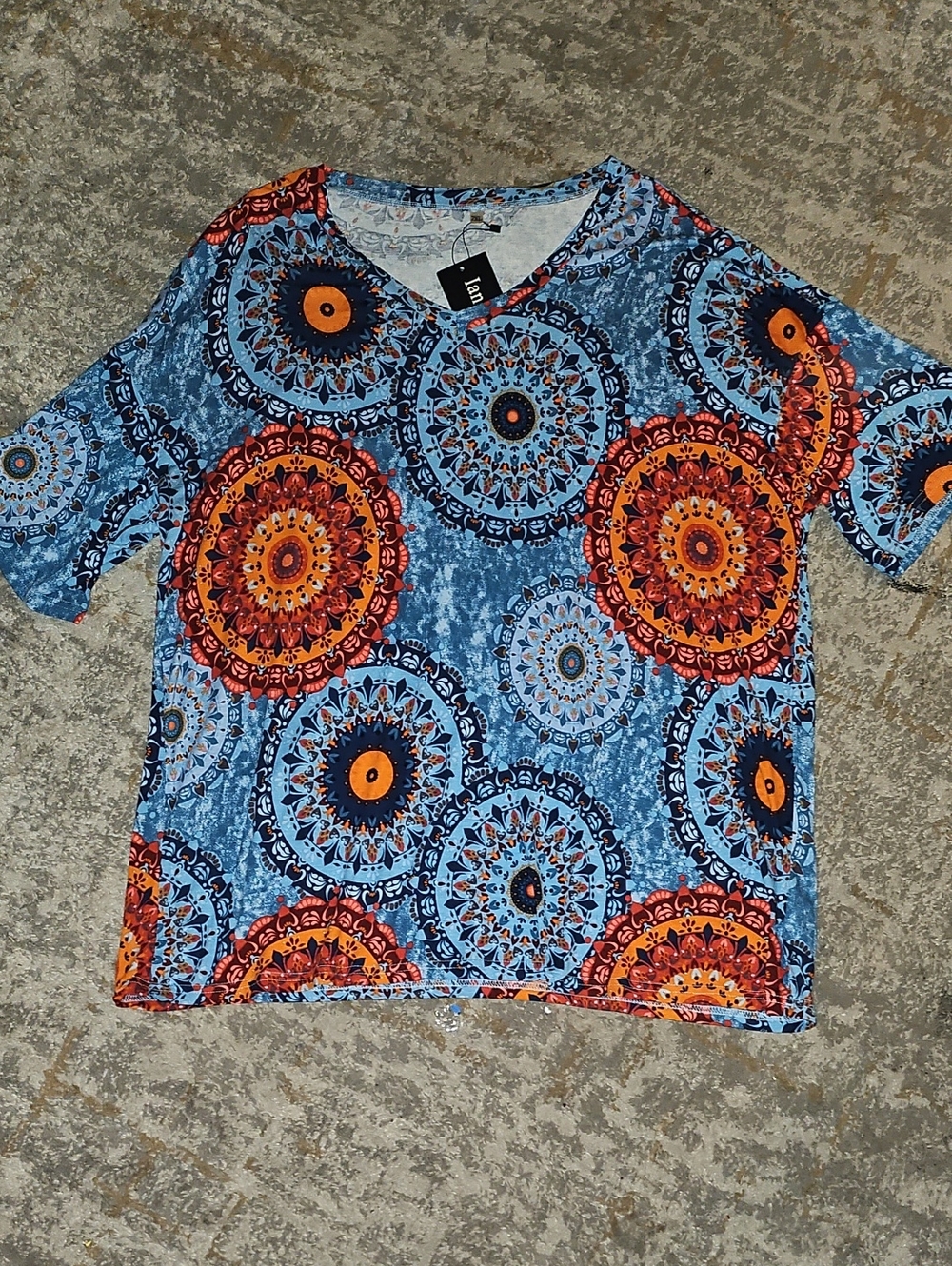 Boho Mandala Paisely Top Size 2XL - Picture 2 of 5